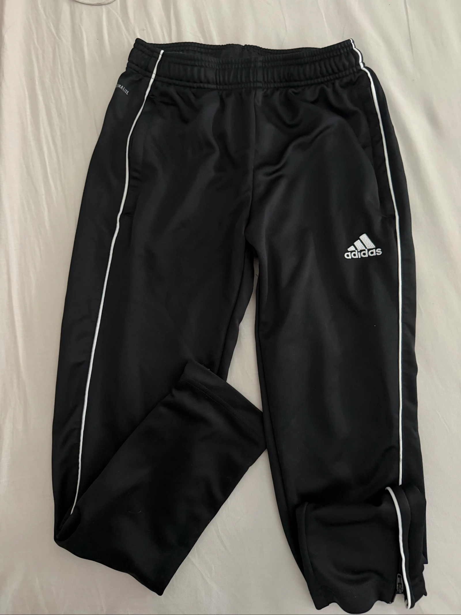 Jogging adidas 11-12ans